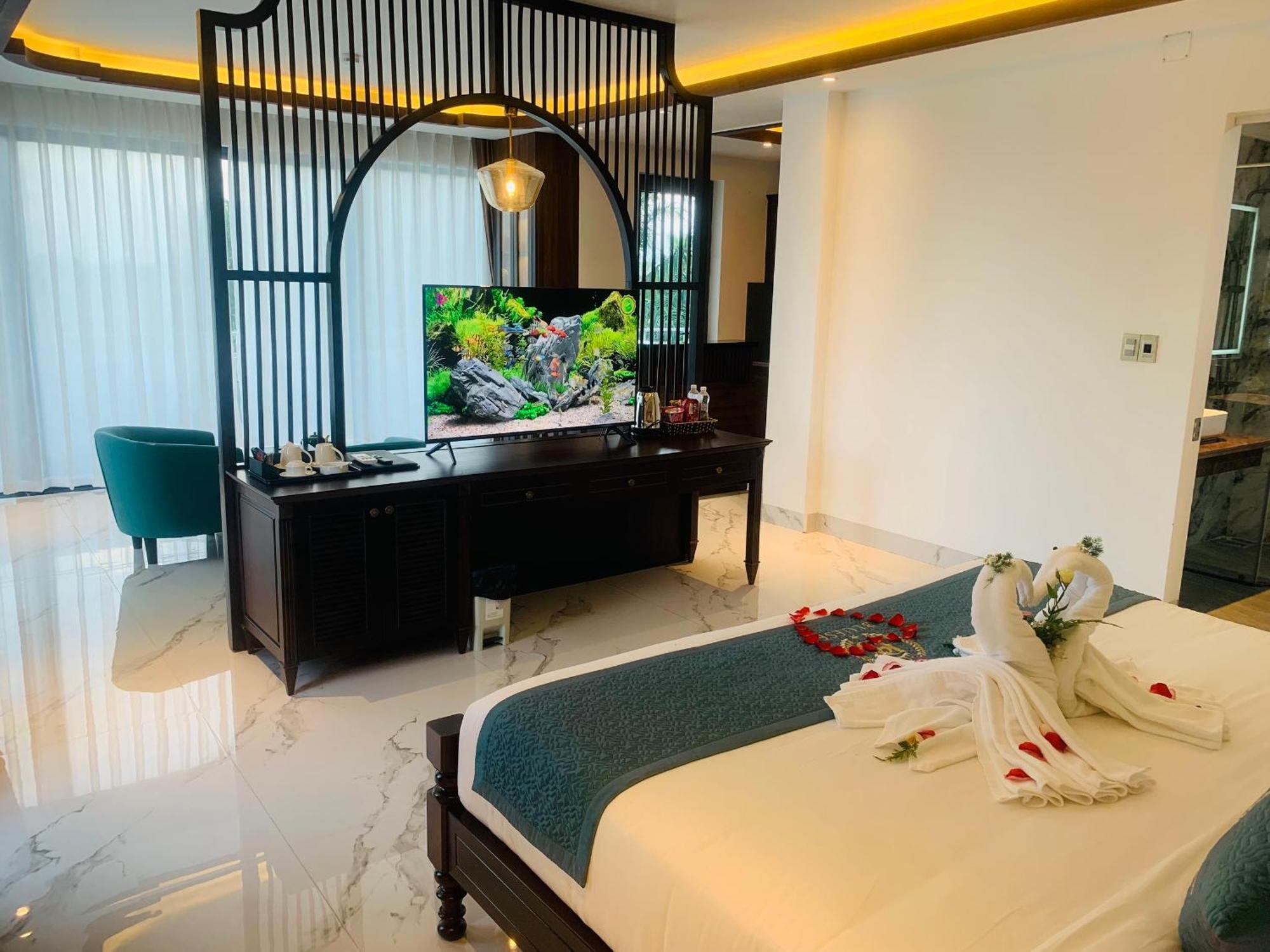 Blue Sea Hue Hotel Bagian luar foto